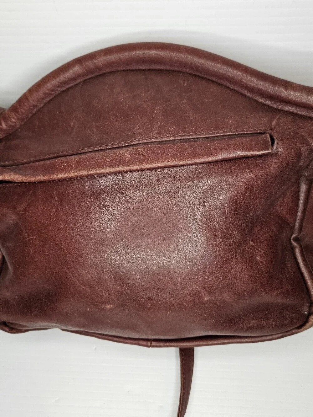Etienne Aigner Vintage Dark Burgundy Leather 3-Compartment ShoulderCrossbody Bag
